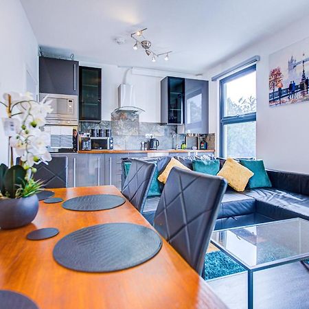 Peckham Plaza Apartment Лондон Екстериор снимка