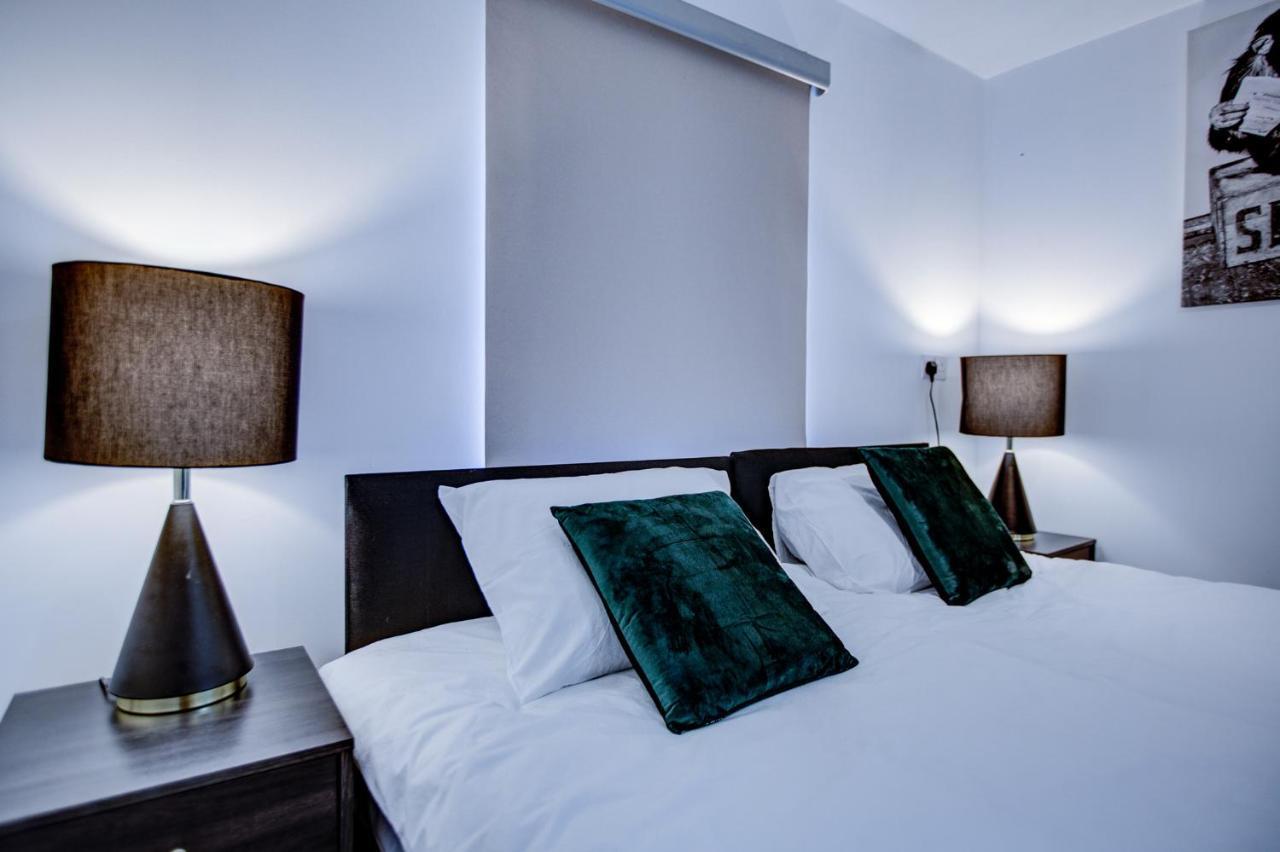 Peckham Plaza Apartment Лондон Екстериор снимка